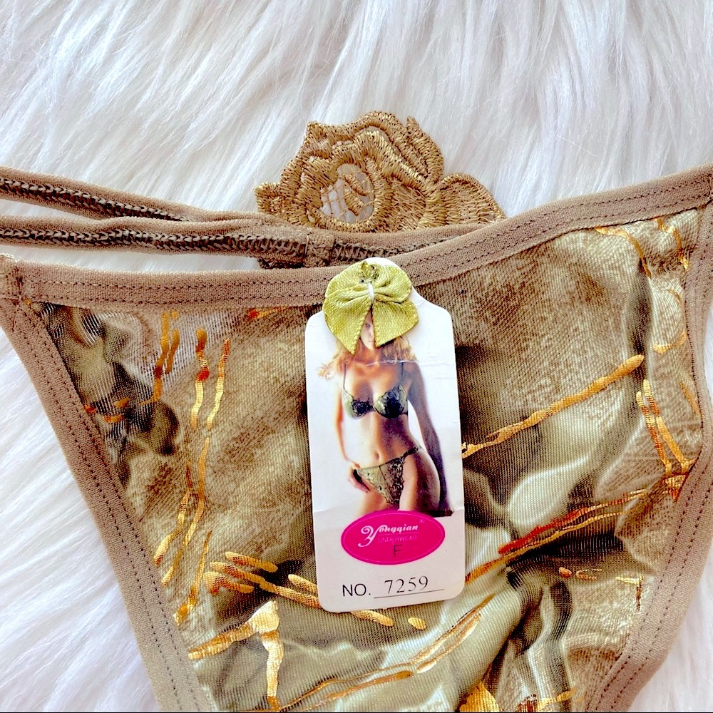 NEW Set of Two (2) Rose Floral Thong Bikini - Picture 3 of 14